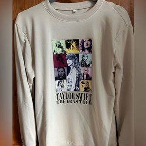 🎤 NEW Taylor Swift Eras sweatshirt size small